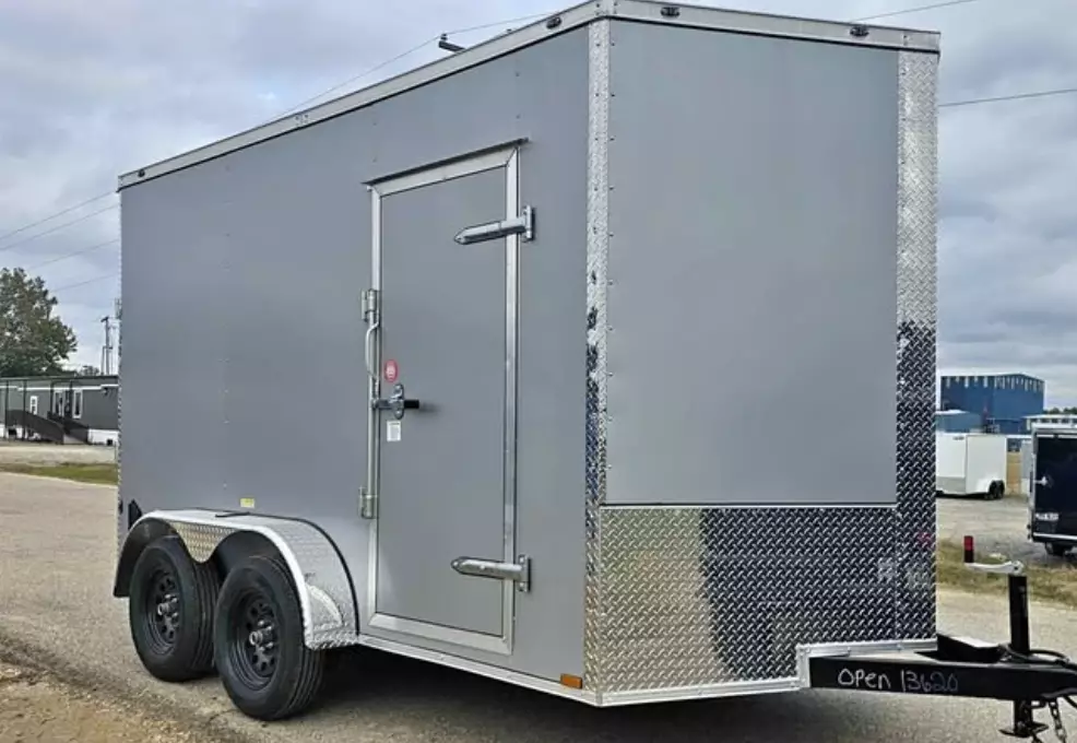 7' x 12' Enclosed Trailer for Rent