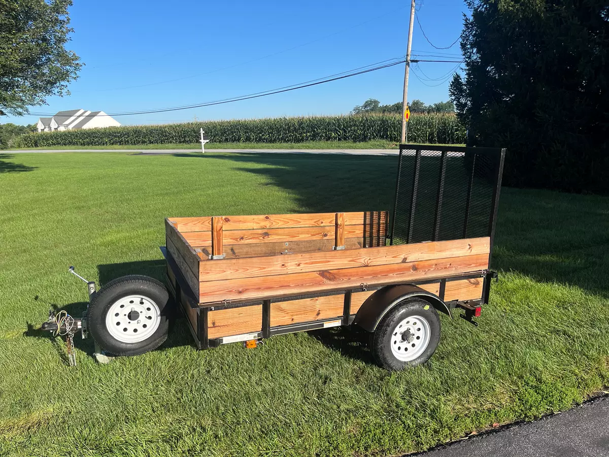 8' x 5' Utility Trailer