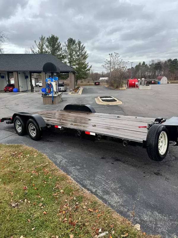 20' Car Hauler with Winch